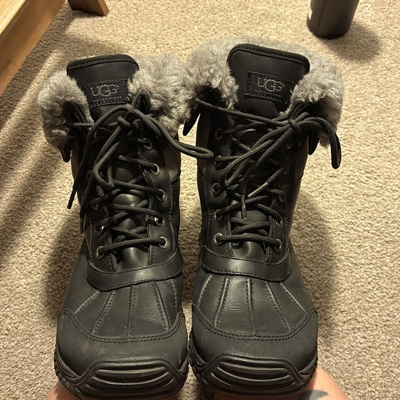 EUC Women's UGG Adirondack III Round Toe Leather&Suede Waterproof Boots - Picture 5 of 8